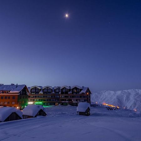 Snow Gudauri Leilighet Eksteriør bilde